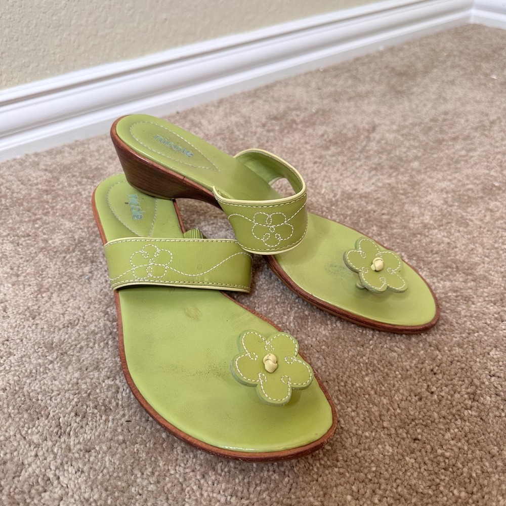 Y2K Nicole Lime Green Leather Flower Wedge Sandals Thong Slides Brazil 9M